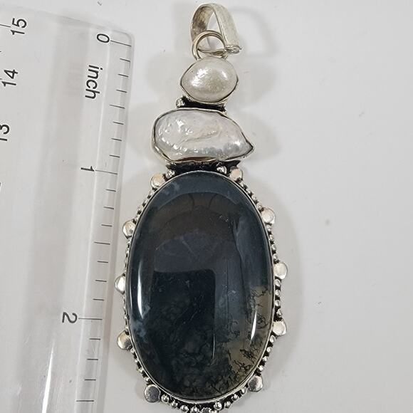 Handmade Silver Pendant with Dendritic Agate and Freshwater Pearls Necklace - Picture 2 of 10
